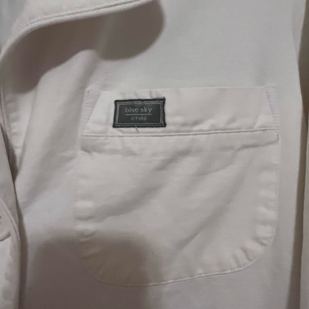 Blue Sky Scrubs cotton lab coat XXS - Picture 3 of 7